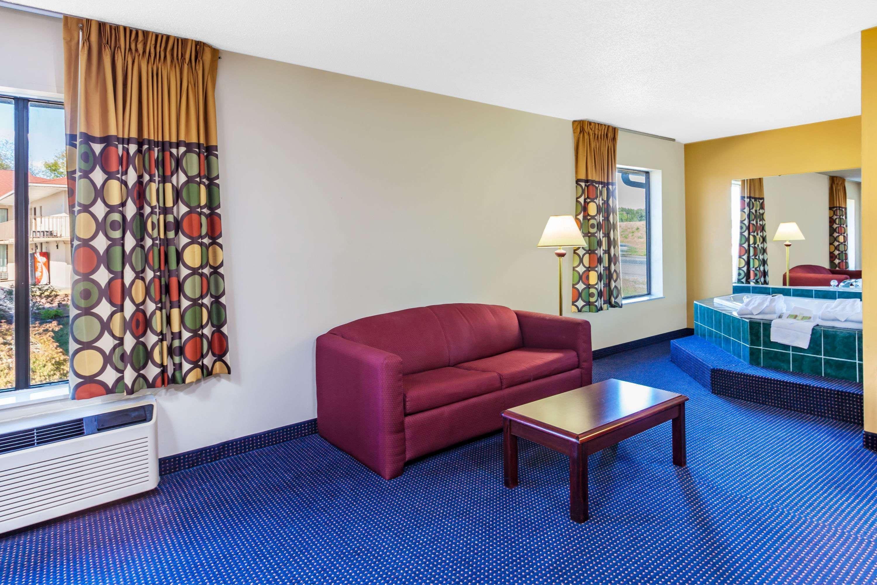 Super 8 By Wyndham Morristown/South Hotel Buitenkant foto